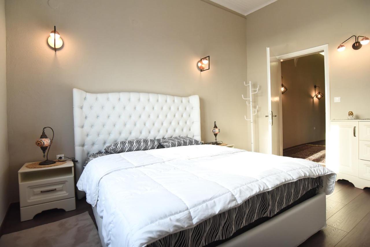 Golden Sea View - Old Town Apartment Kavála Ngoại thất bức ảnh