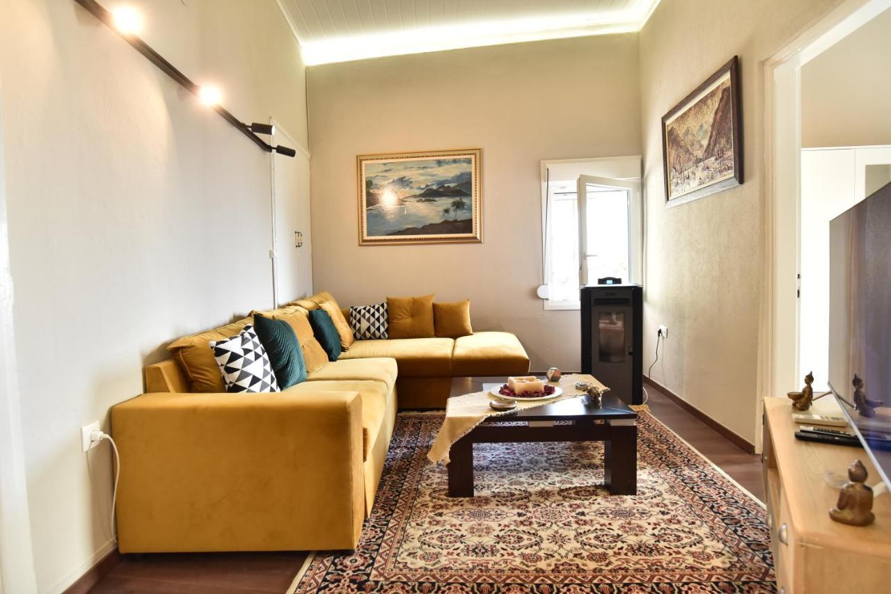 Golden Sea View - Old Town Apartment Kavála Ngoại thất bức ảnh